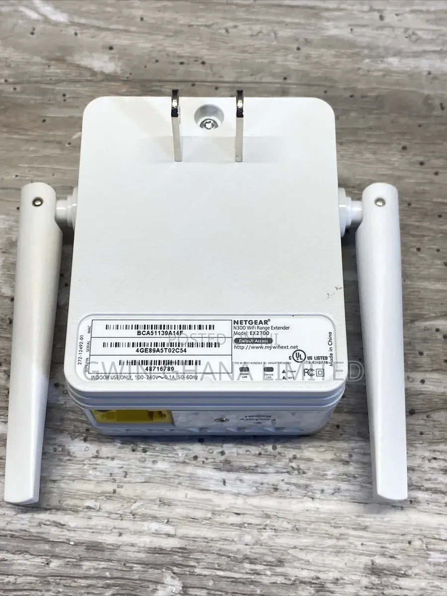 NetGear Wi-Fi Range Extender EX2700 - 800 Sq Ft and 10 Devices