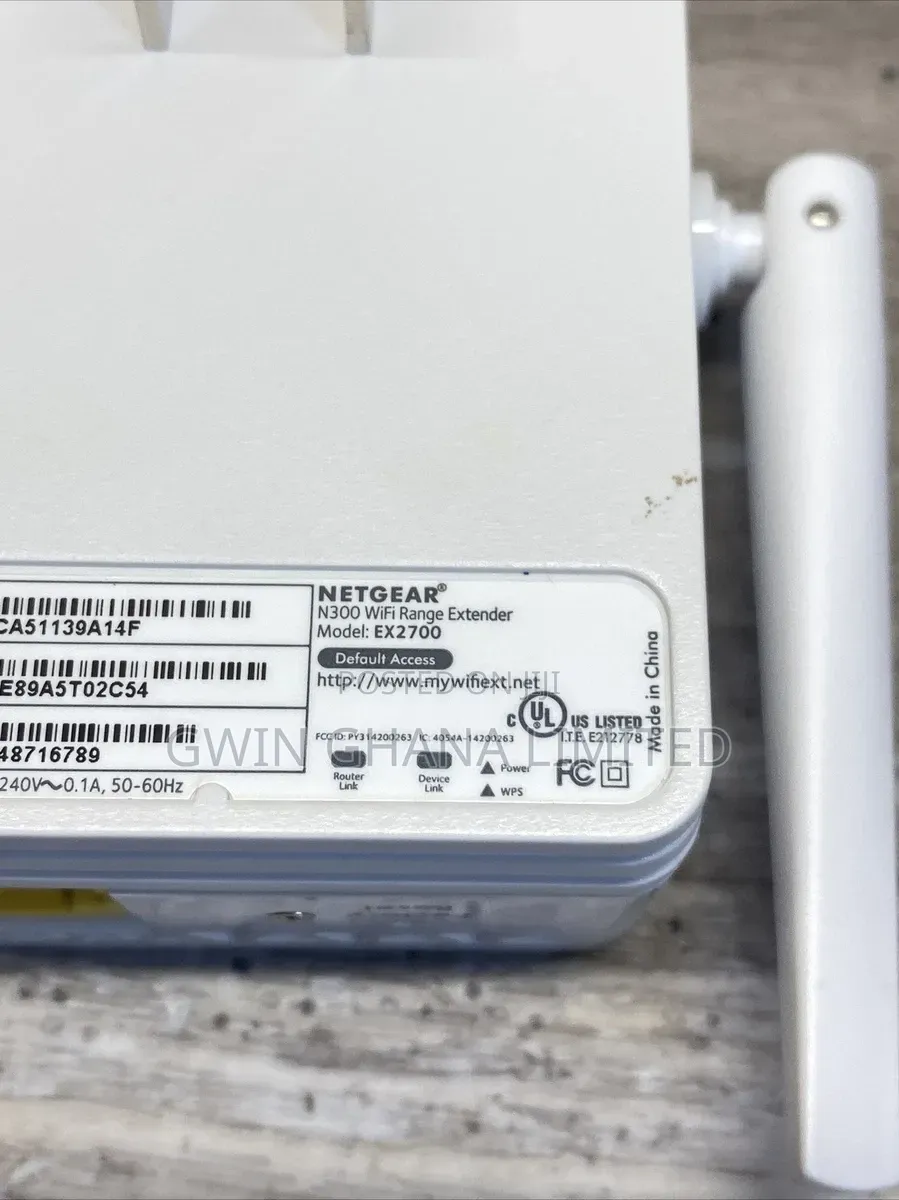 NetGear Wi-Fi Range Extender EX2700 - 800 Sq Ft and 10 Devices