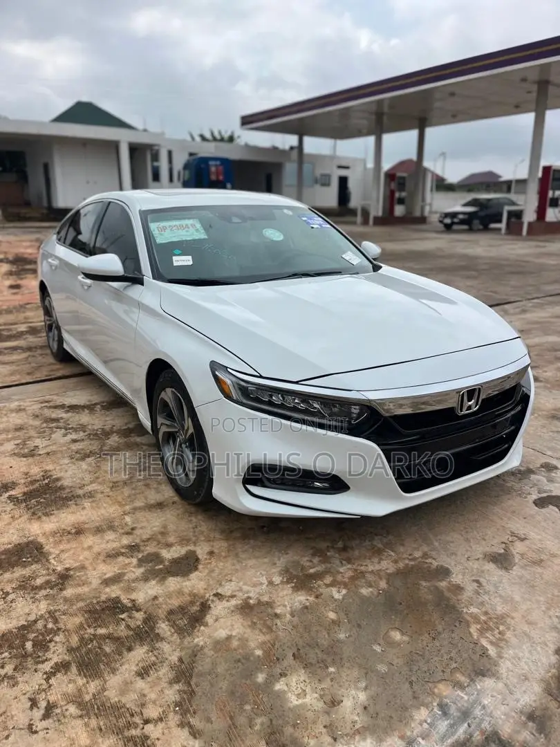 Honda Accord 2019 White