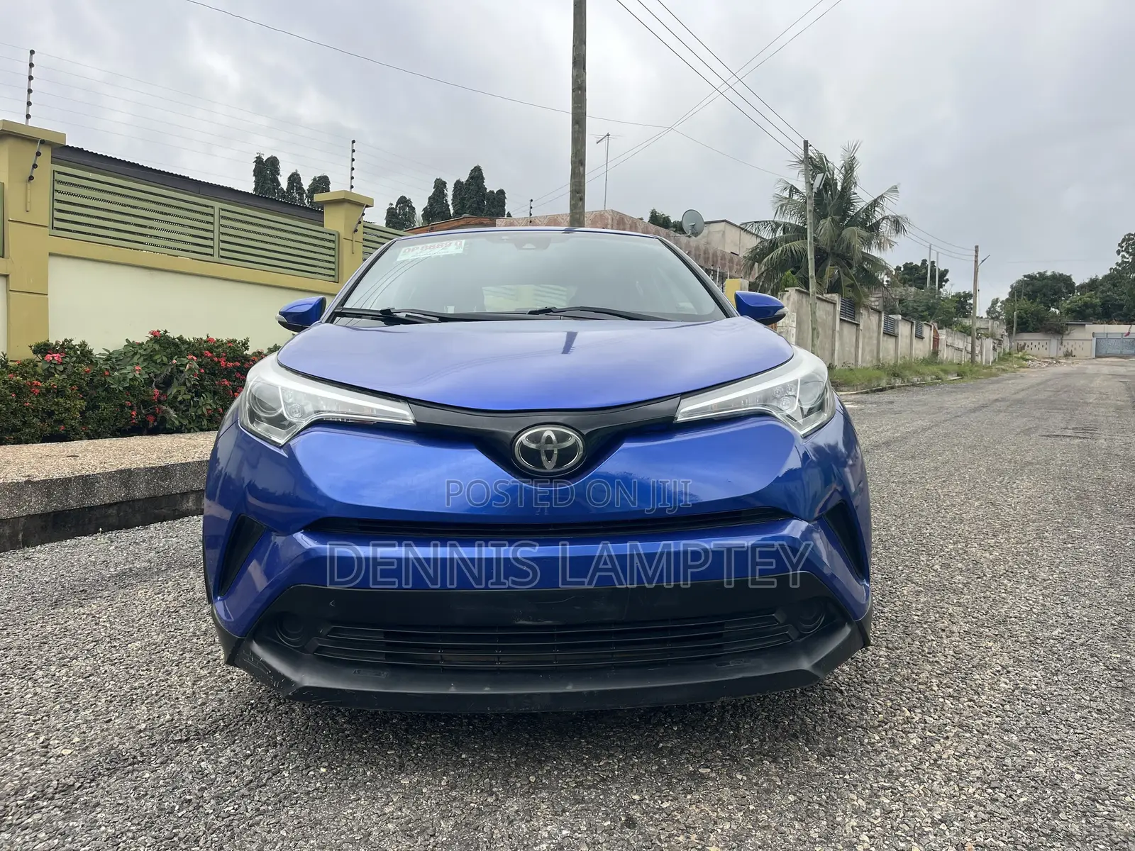 Toyota C-HR 2019 Blue