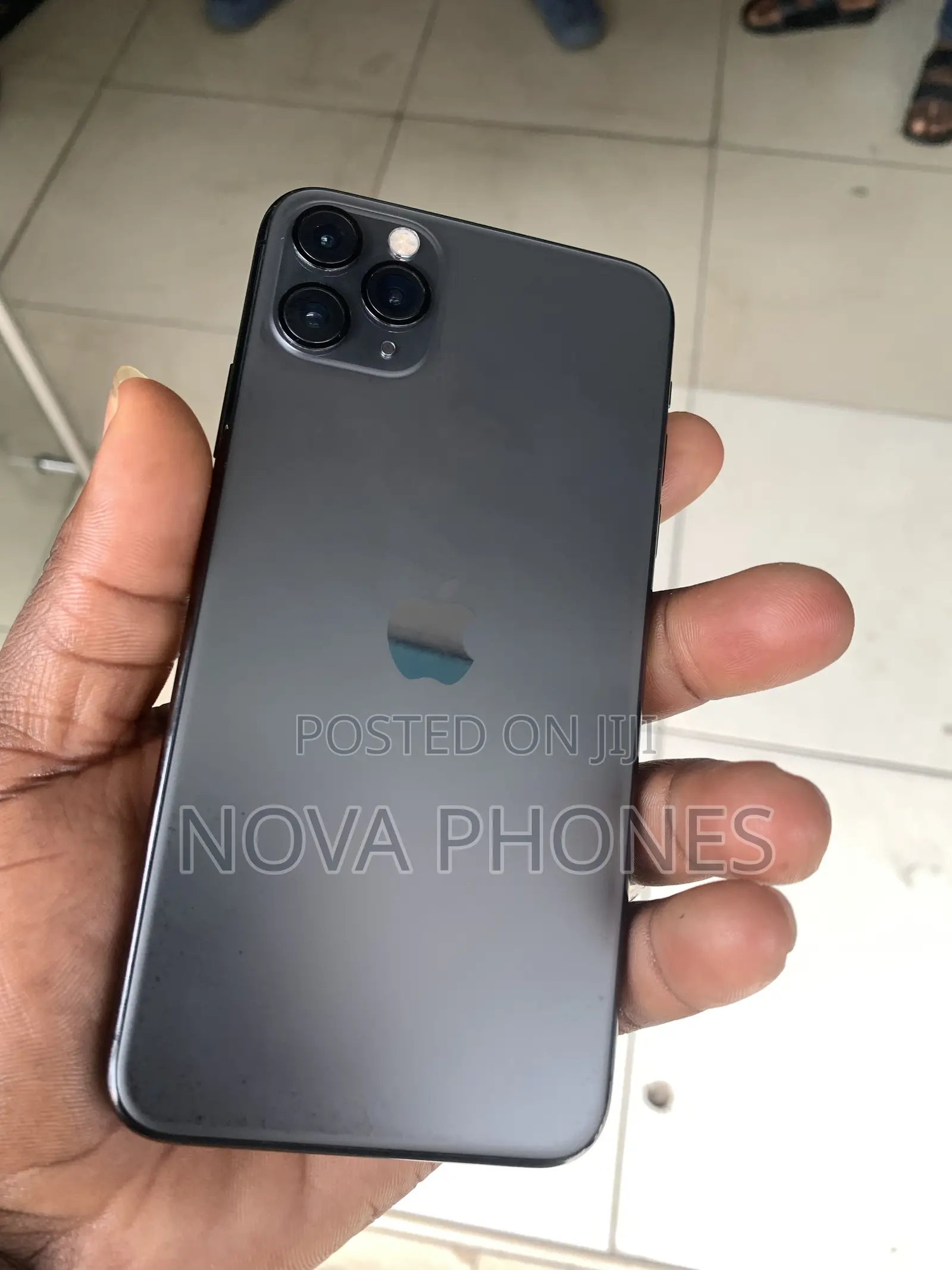 Apple iPhone 11 Pro Max 64 GB