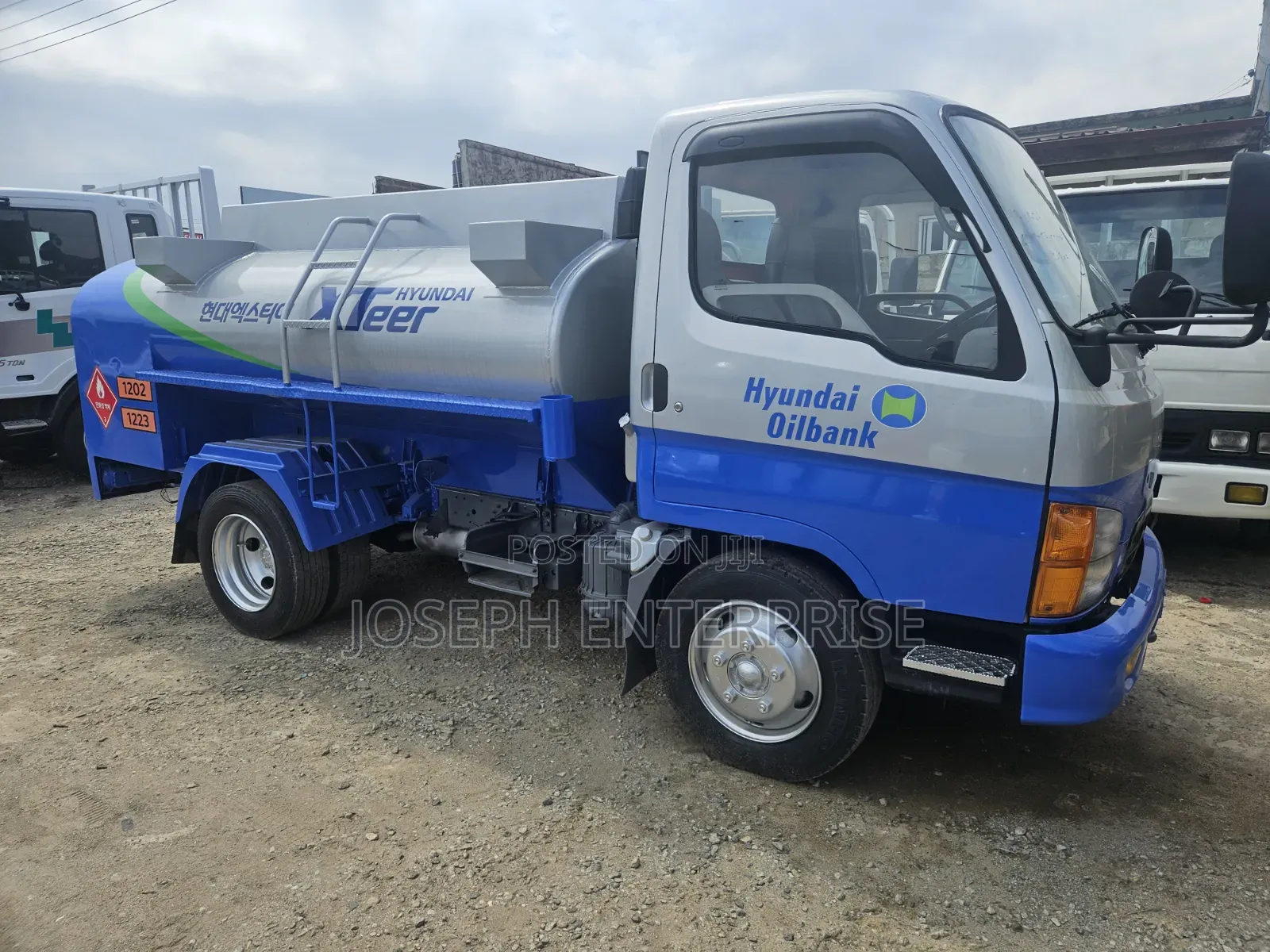 Hyundai Mighty Tanker