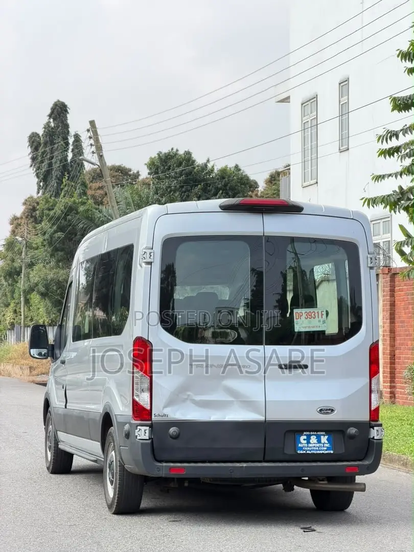 Ford Transit-350 2020
