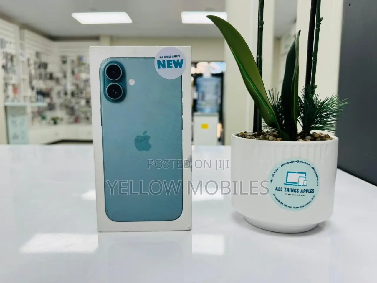 New Apple iPhone 16 128 GB Green