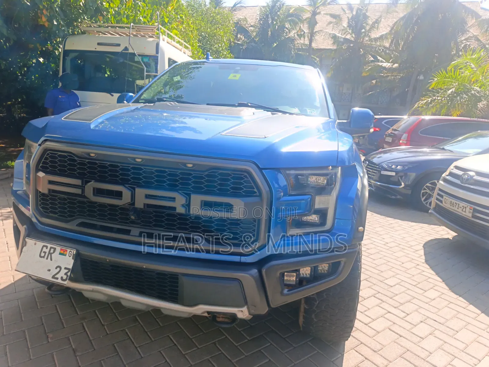 Ford F-150 Raptor 2023 Blue