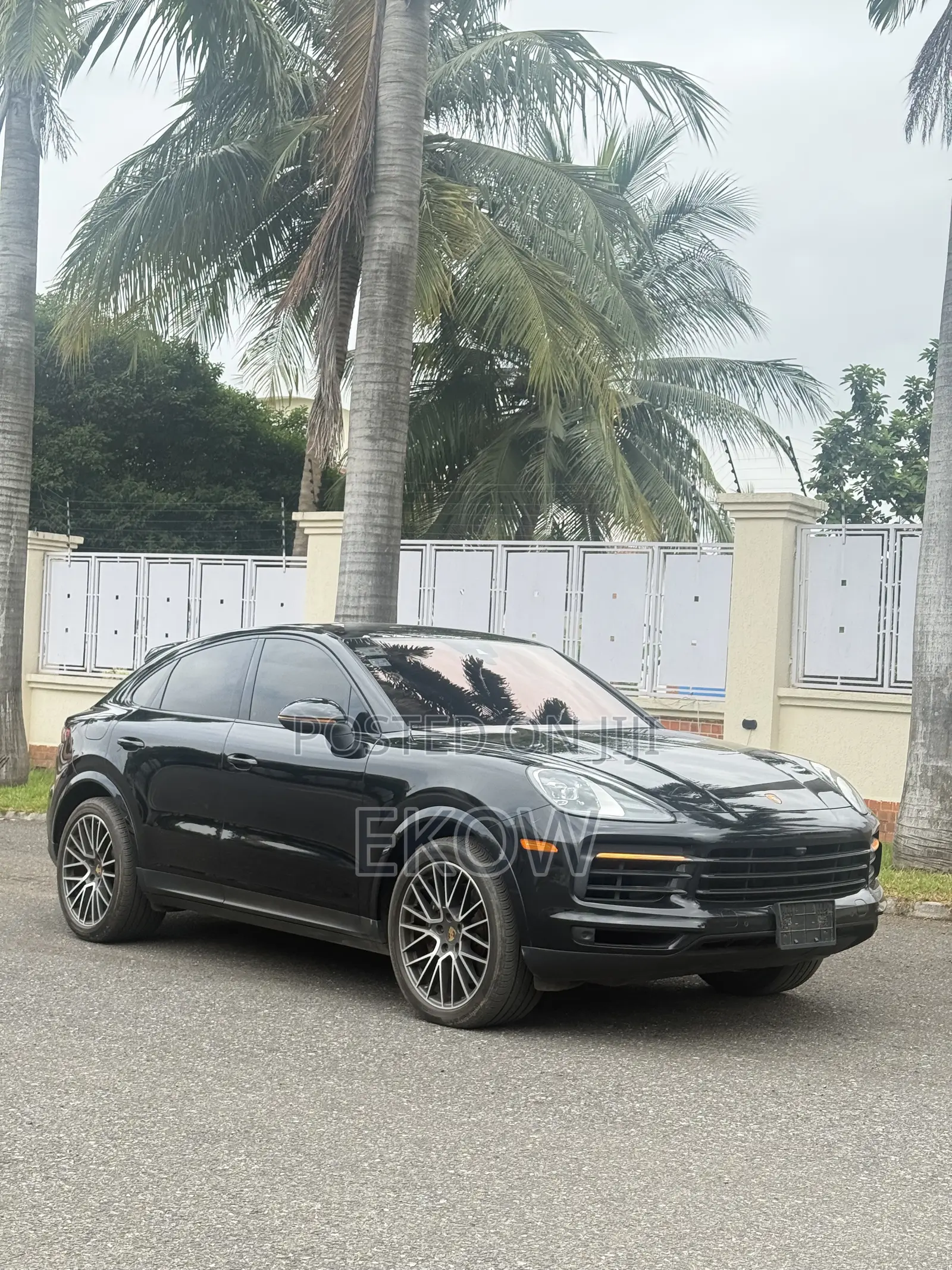 Porsche Cayenne 2023 Black