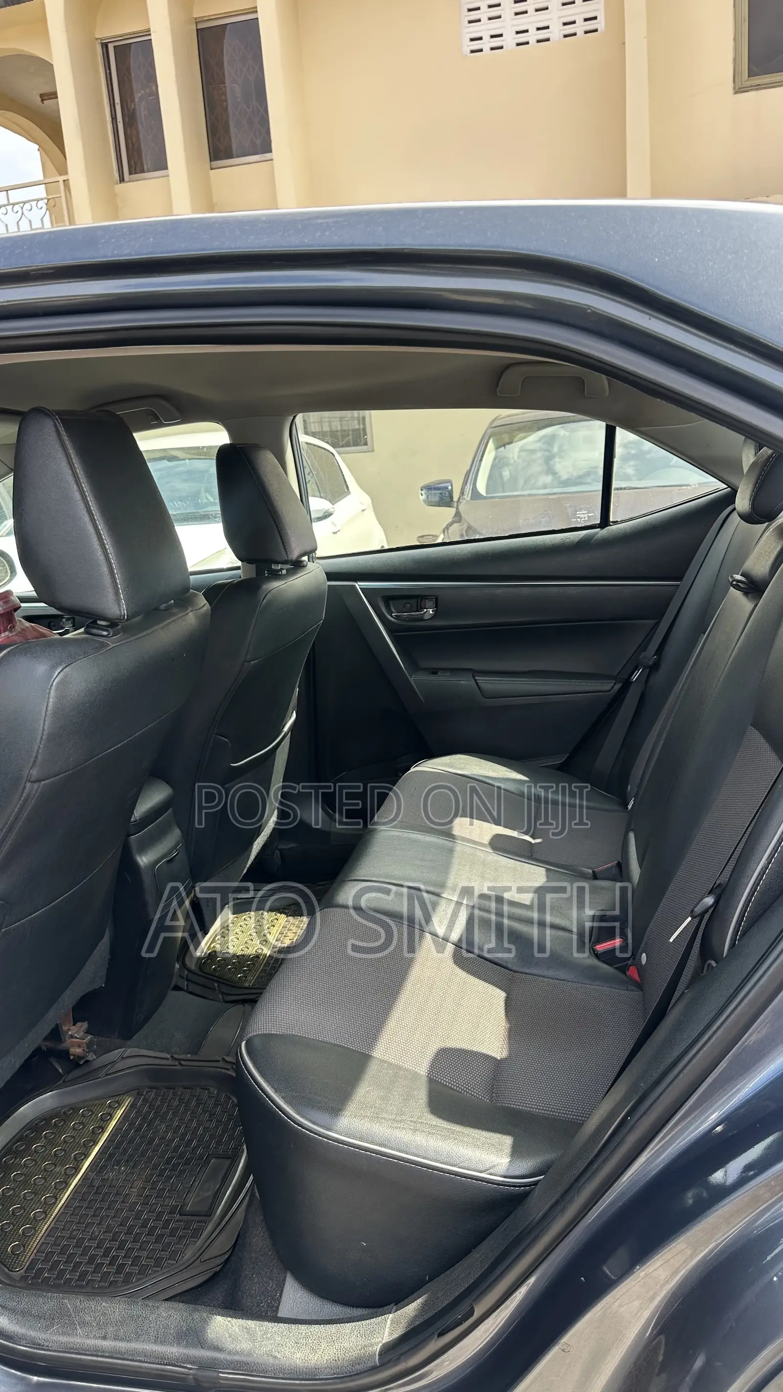 Toyota Corolla 2015 Gray