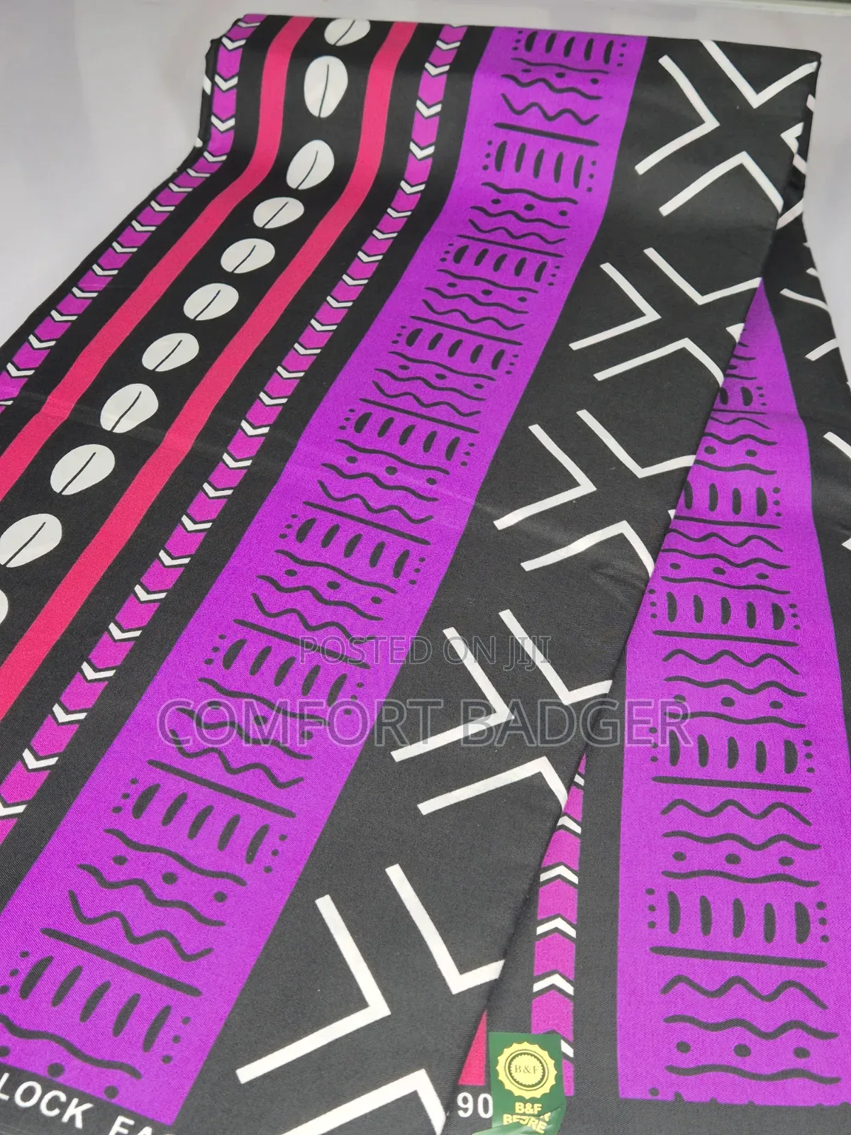 Trendy Small African