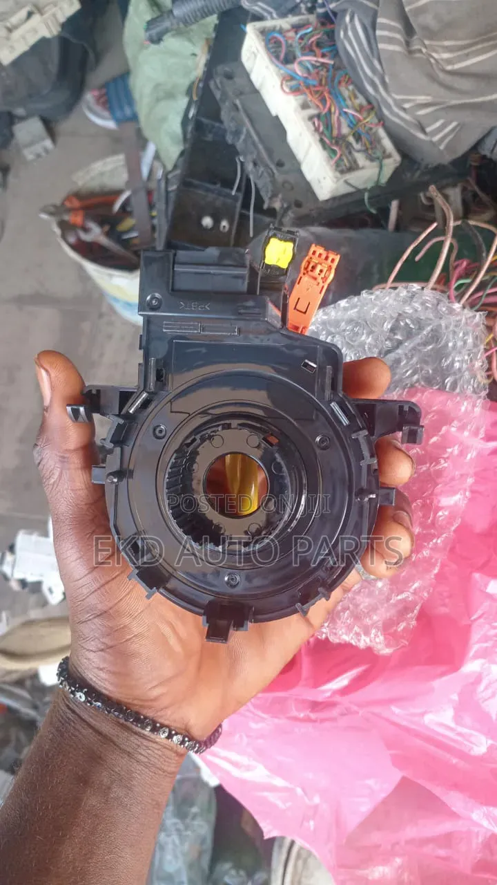 Toyota Vitz/Yaris Horn Plate