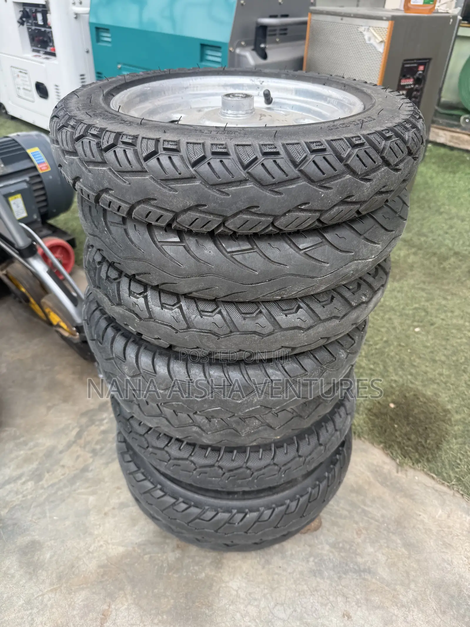 Wheelbarrow Tyre