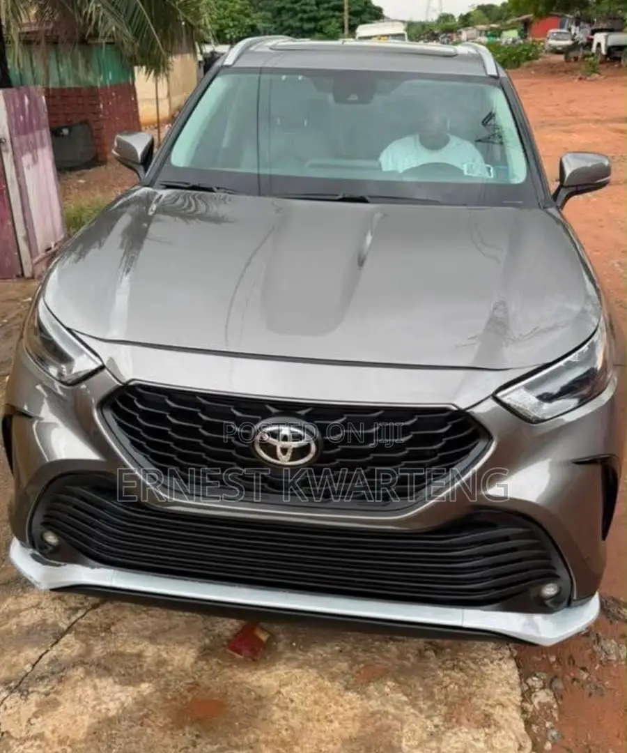 Toyota Highlander 2023 Gray