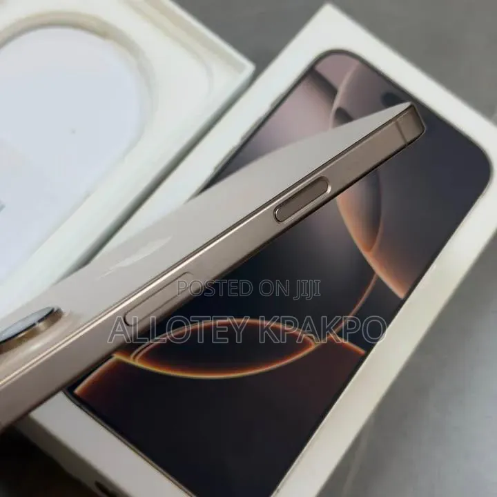 Apple iPhone 16 Pro Max 256 GB Gold