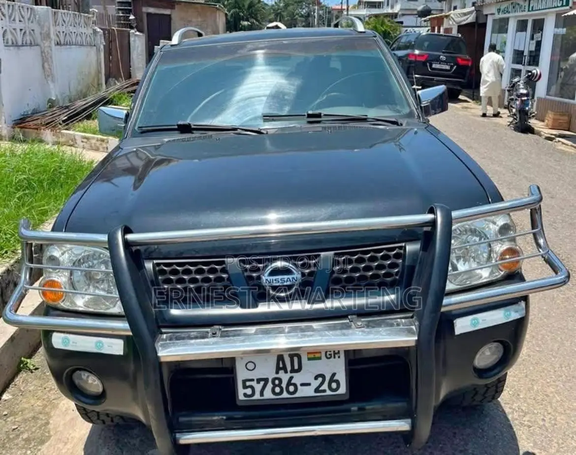 Nissan Hardbody 2008 Black