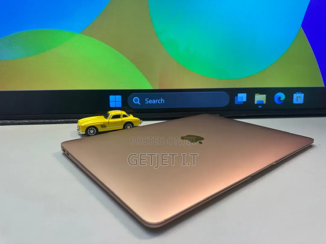 Laptop Apple MacBook Air 2019 8GB Intel Core i5 SSD 256GB