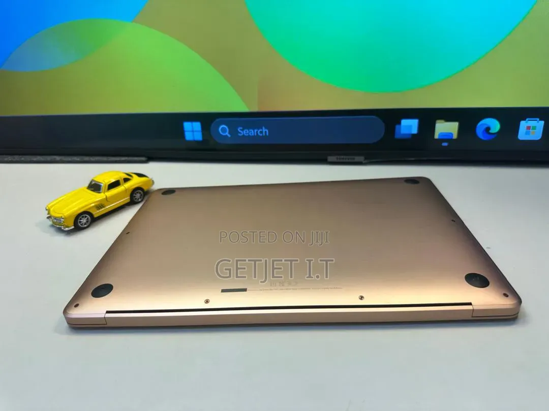 Laptop Apple MacBook Air 2019 8GB Intel Core i5 SSD 256GB