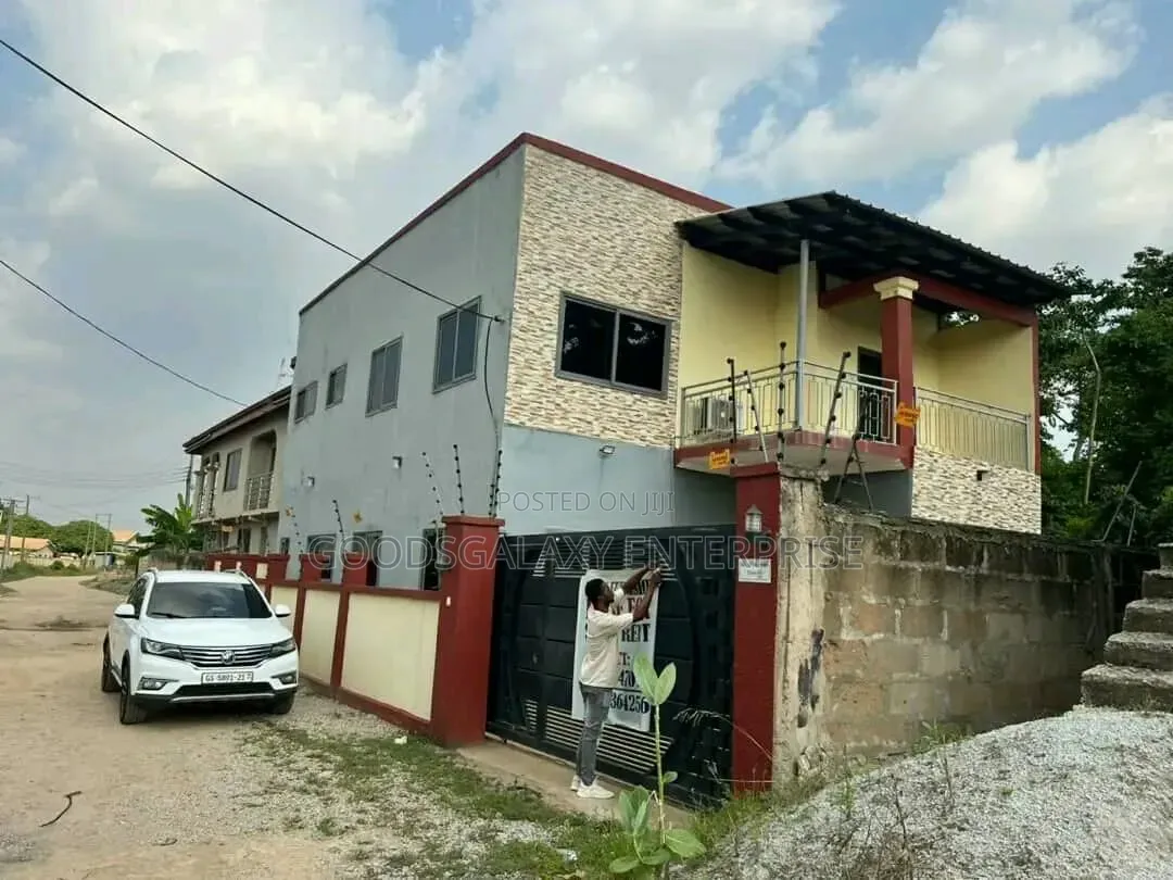 4bdrm House in Asokore Mampong Municipal for sale