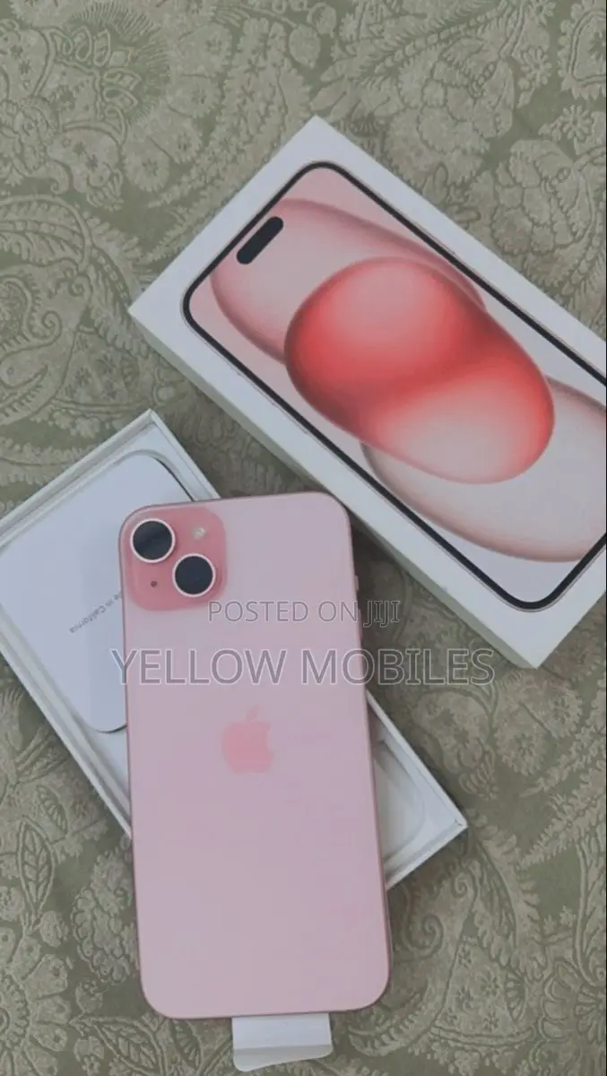 New Apple iPhone 15 128 GB Black