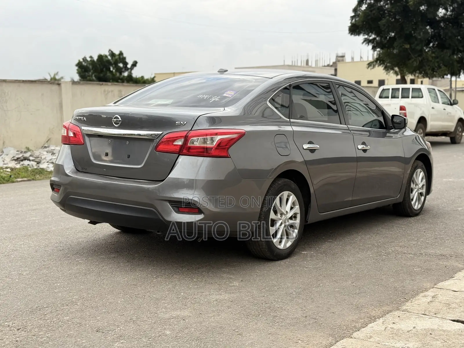 Nissan Sentra S 2018 Gray