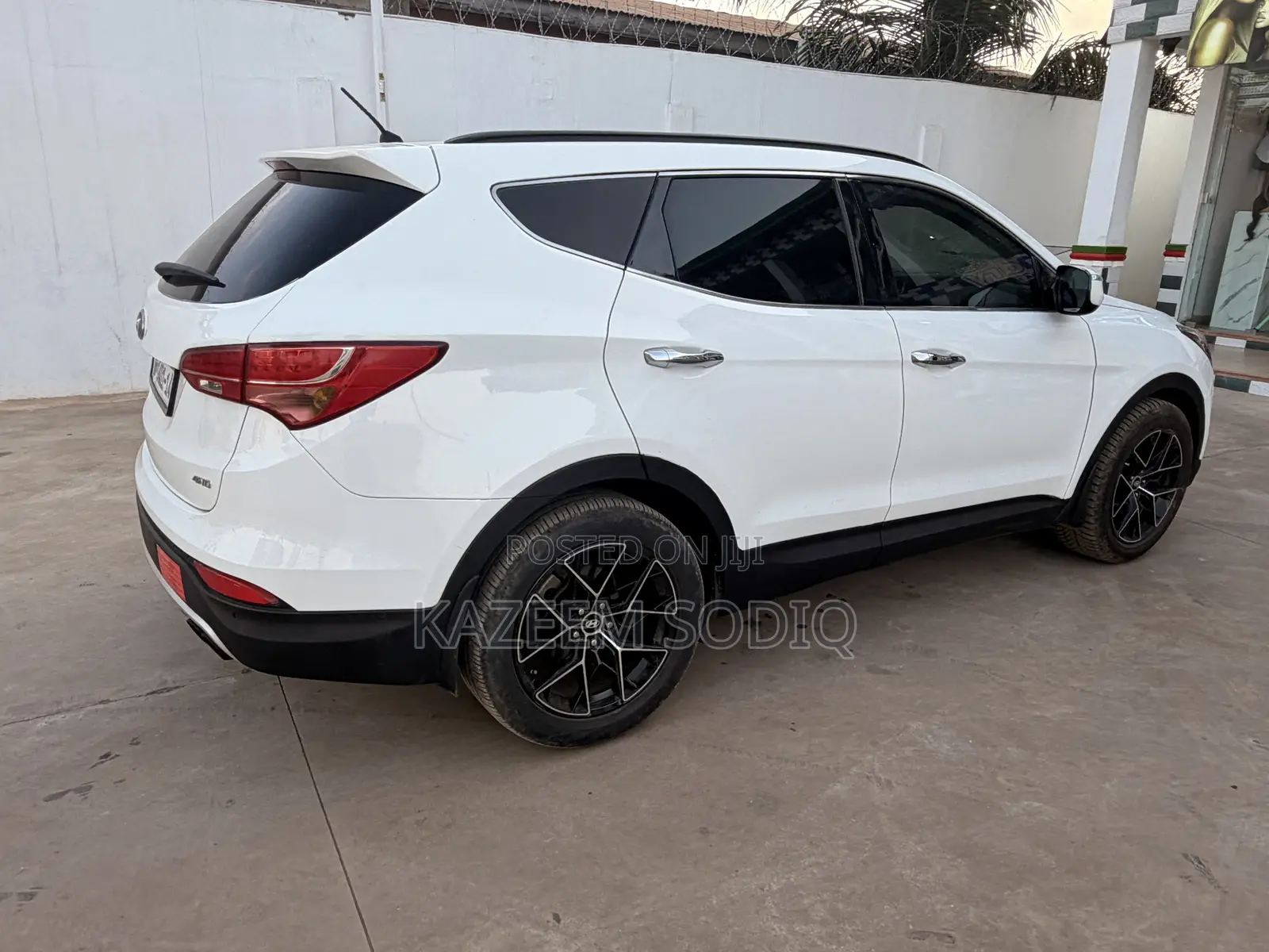 Hyundai Santa Fe Sport 2.0T 2013 White