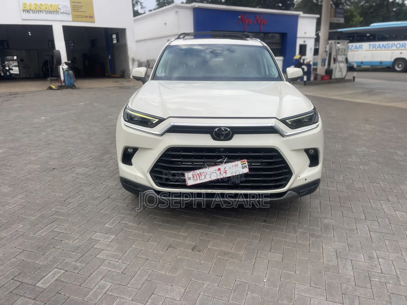 Toyota Grand Highlander Platinum AWD 2024