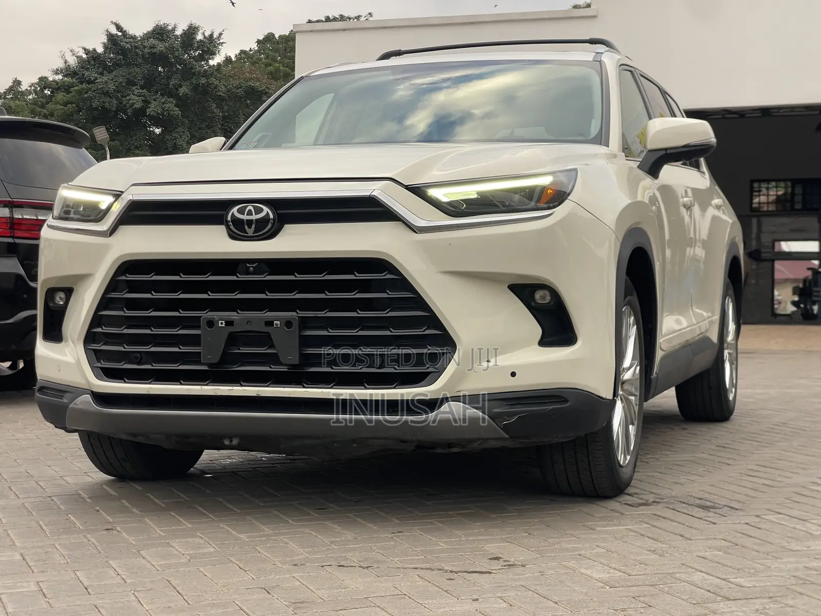Toyota Highlander Platinum AWD 2024