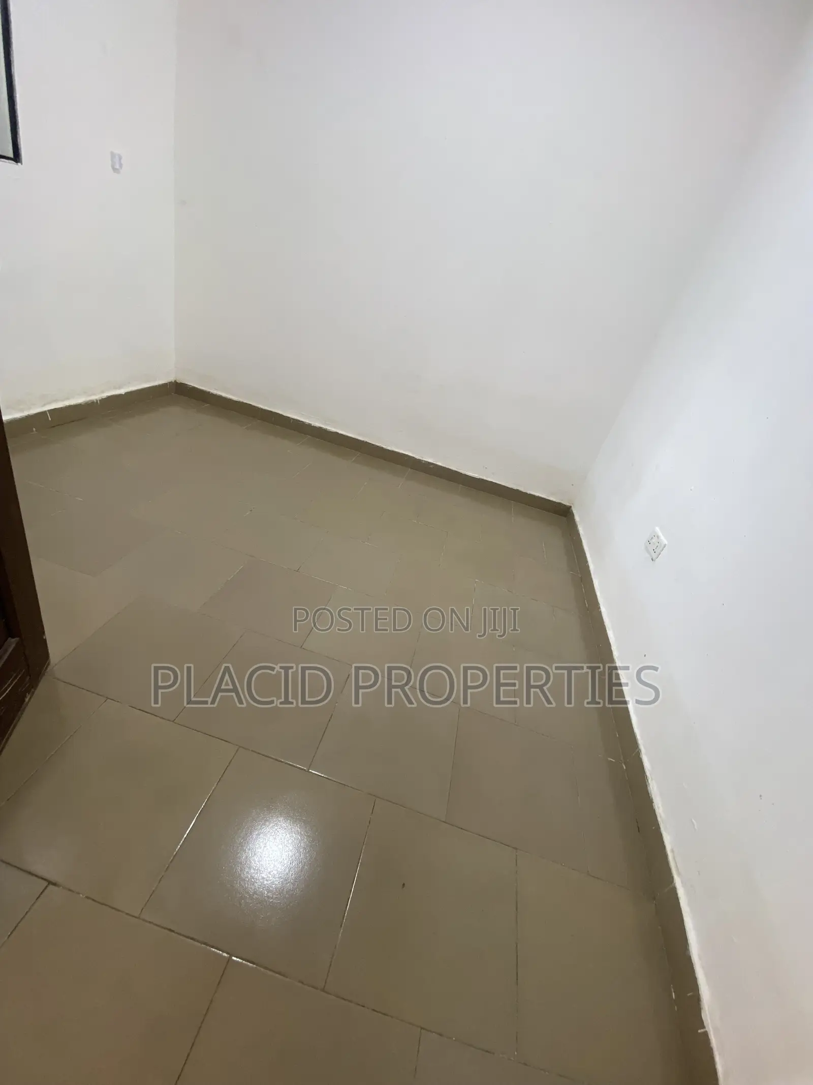1bdrm Apartment in Ashongman, Old Ashomang for rent