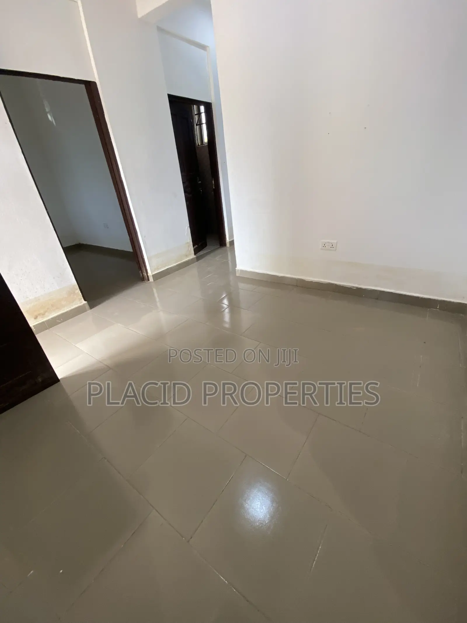 1bdrm Apartment in Ashongman, Old Ashomang for rent