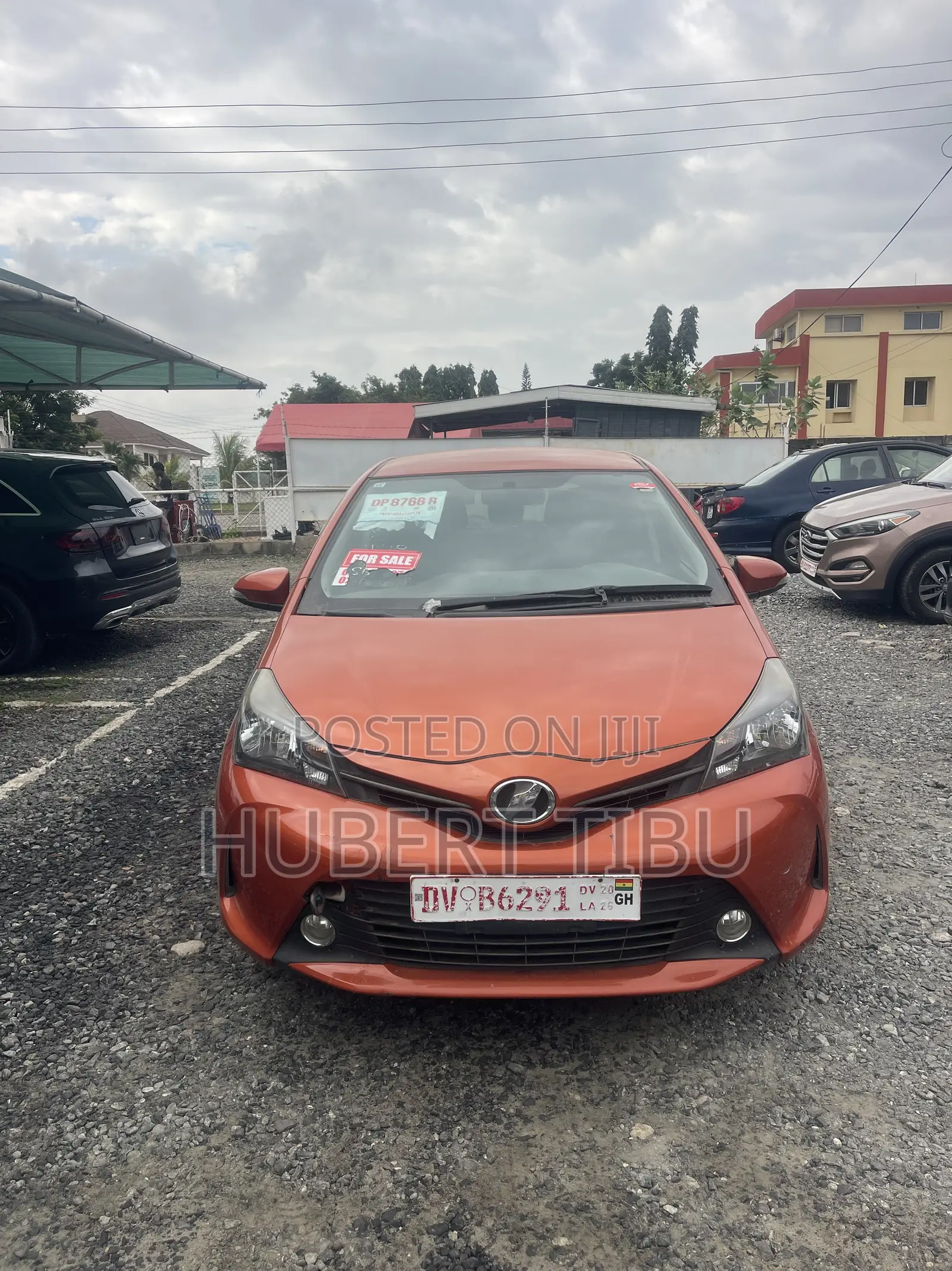 Toyota Vitz 2015 Brown