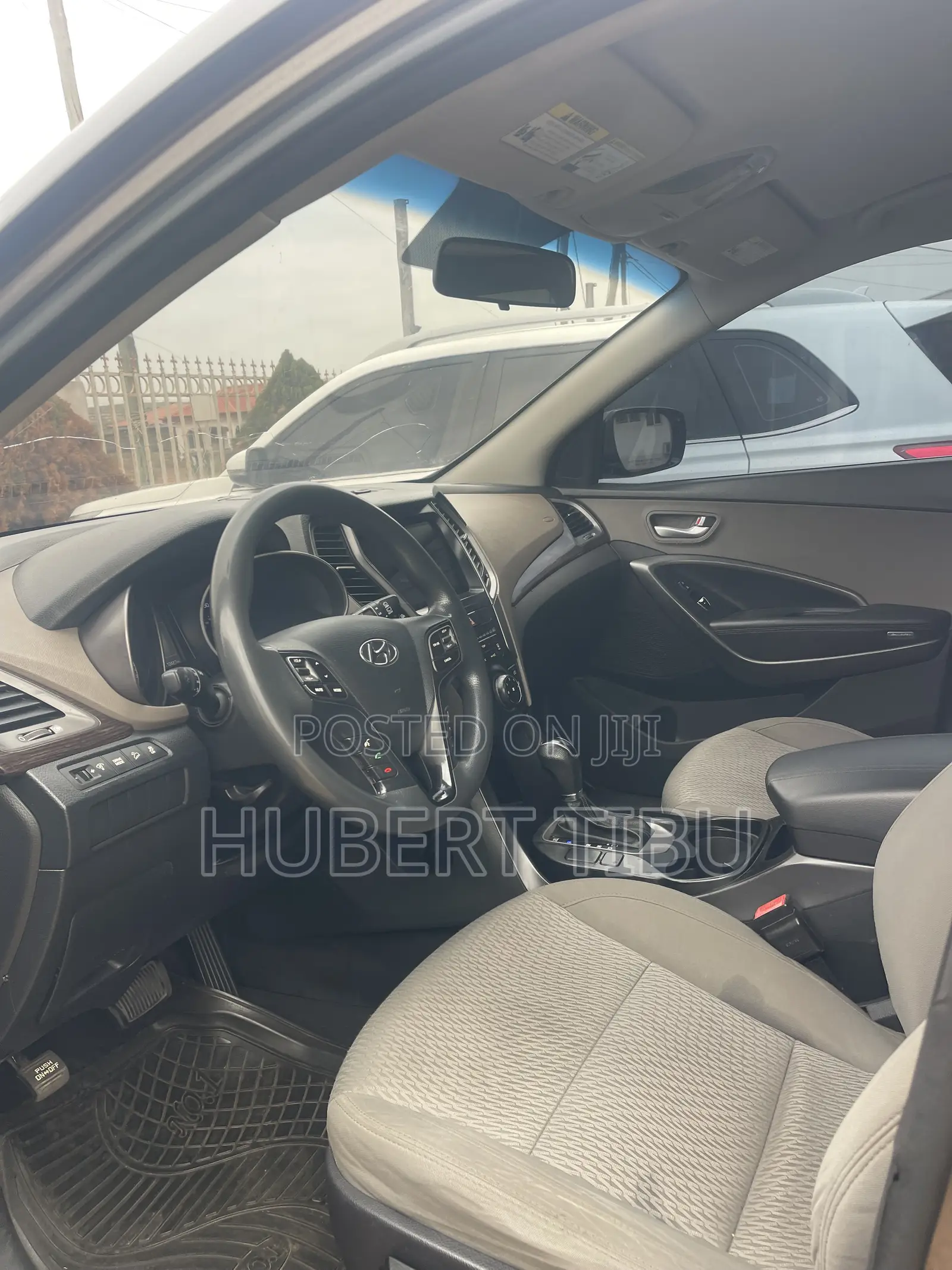 Hyundai Santa Fe 2017 Gray