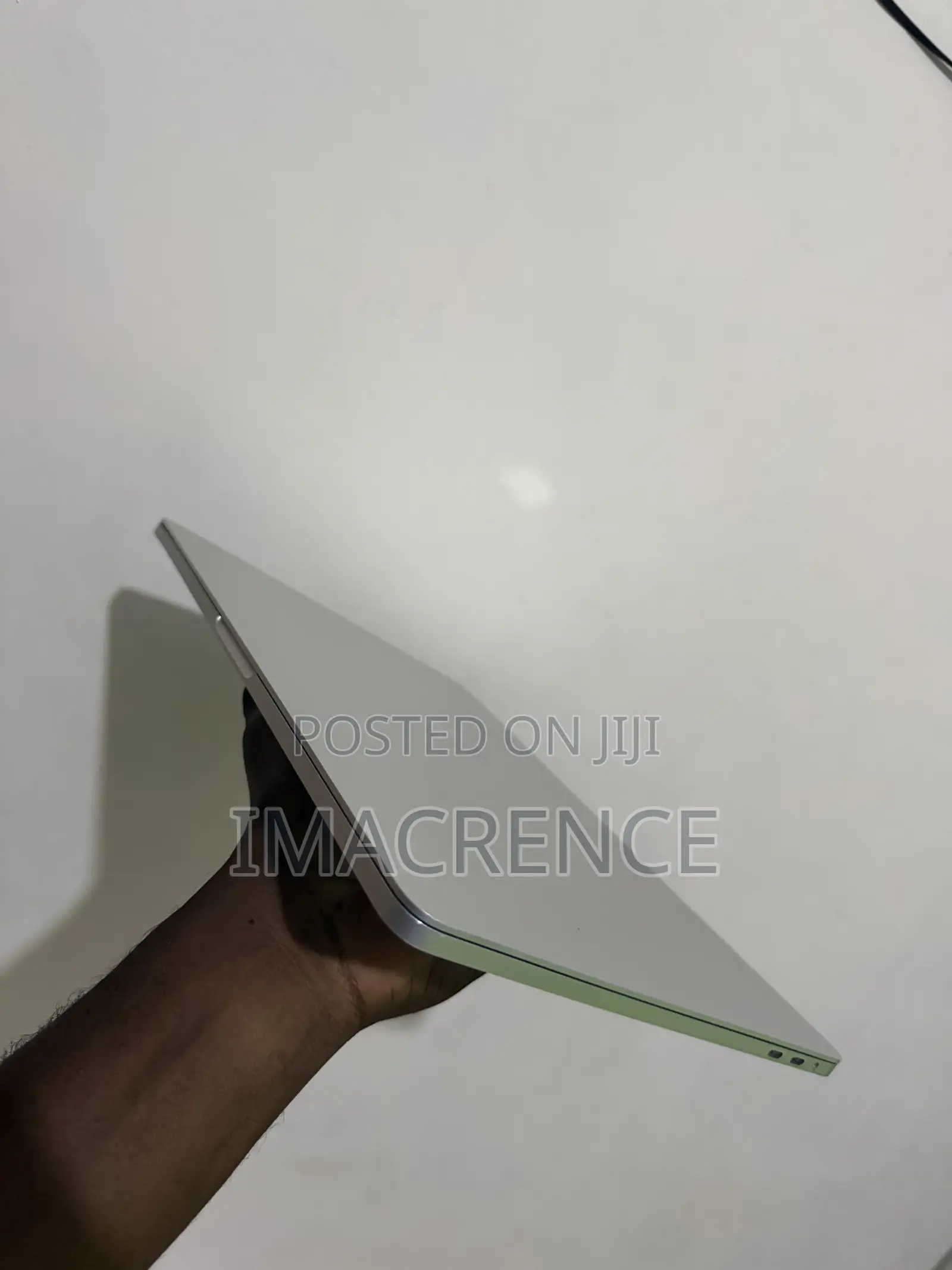 Laptop Apple MacBook Pro 2019 16GB Intel Core i7 SSD 256GB