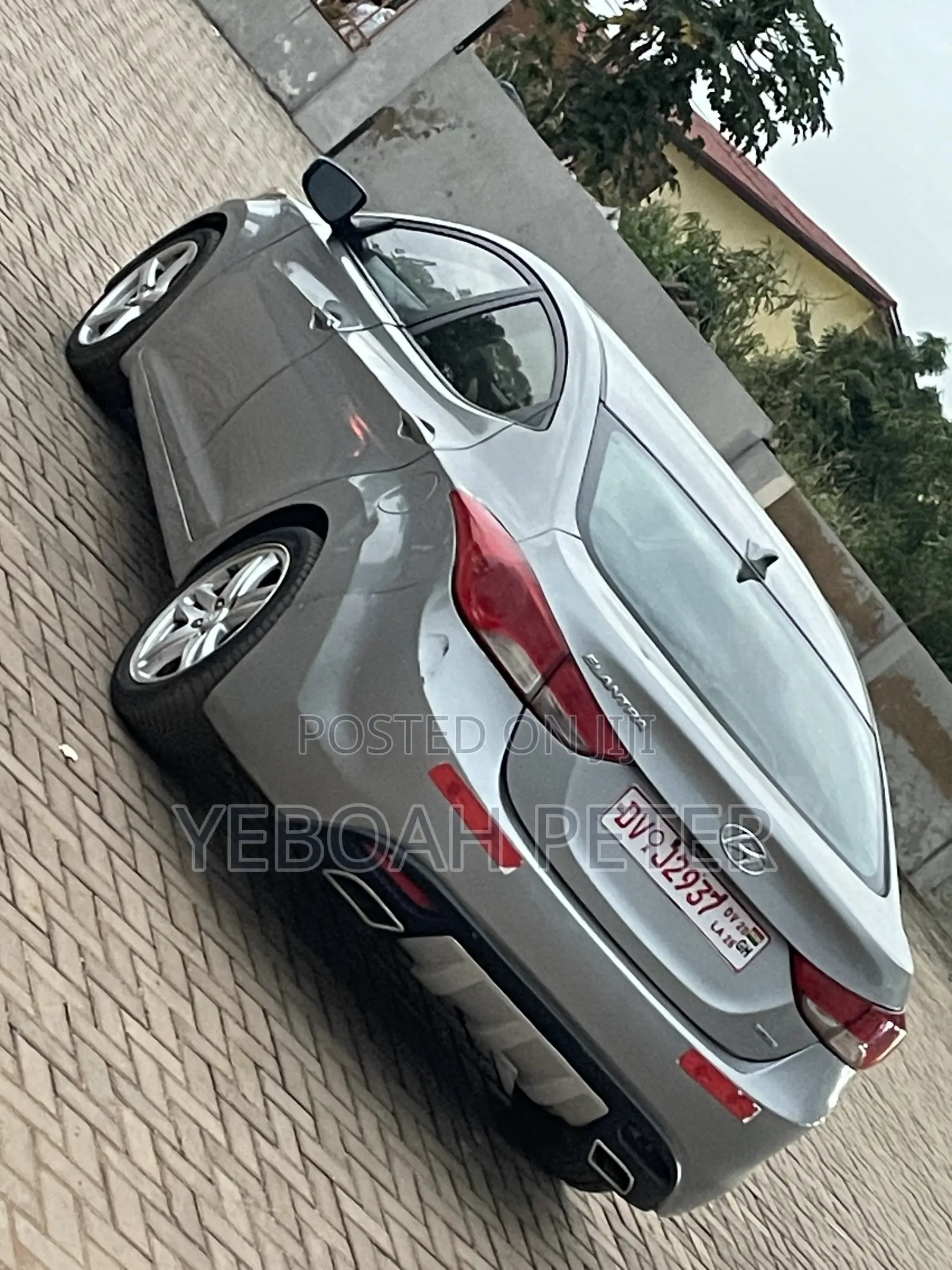 Hyundai Elantra 2013 Gray