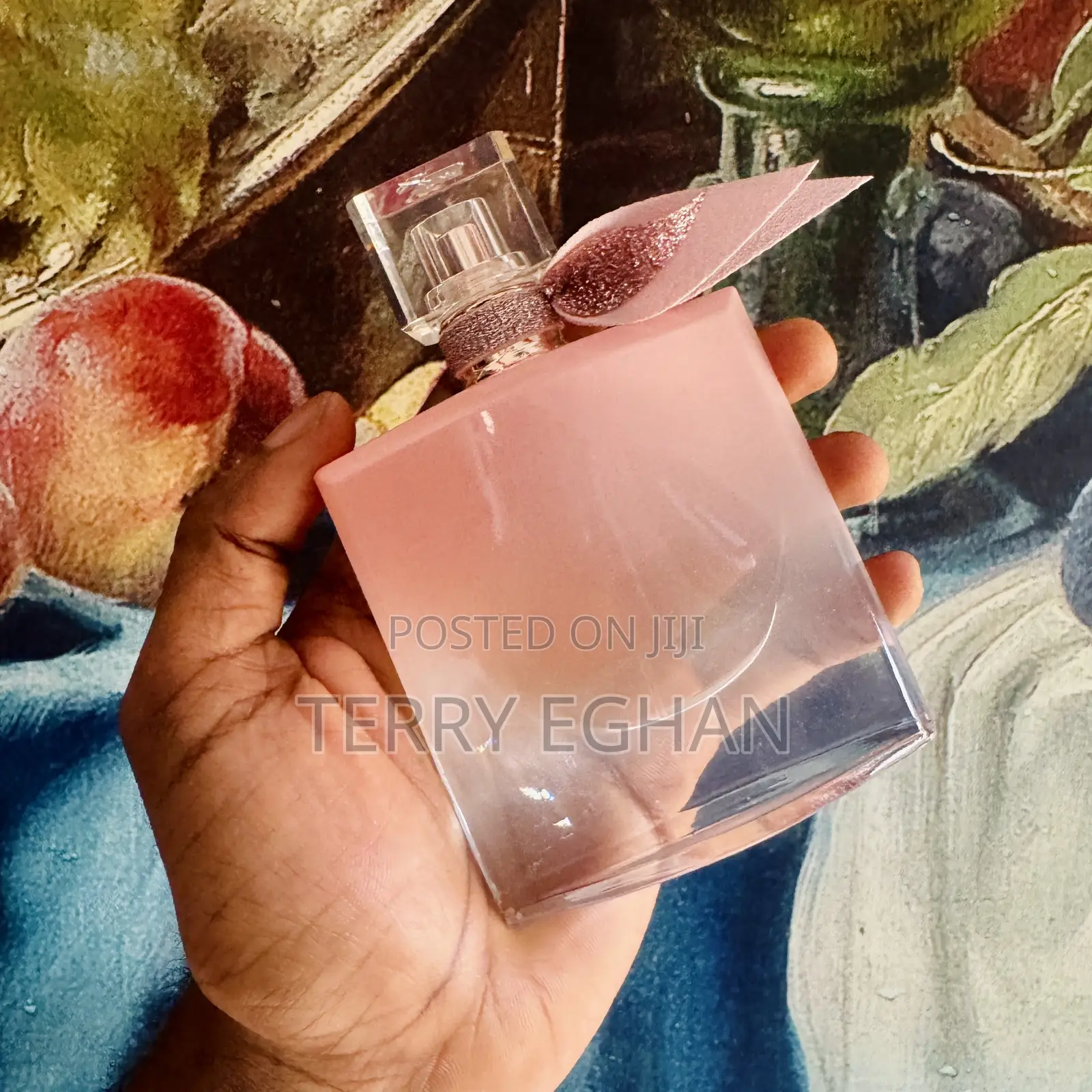 l'Eau De Parfum Sensuelle