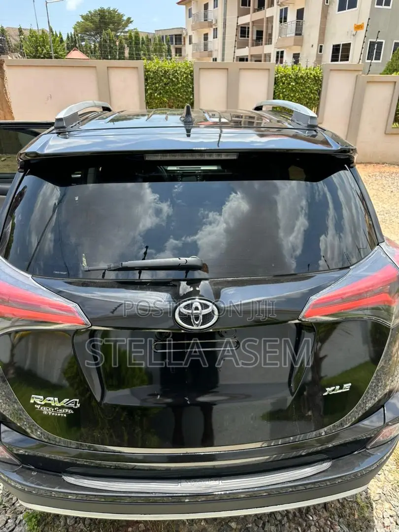 Toyota RAV4 2016 Black