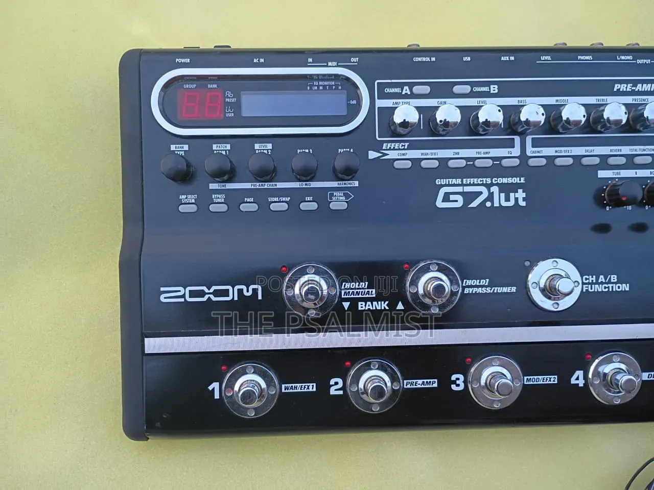 Zoom G7.1ut Guitar Effects Console