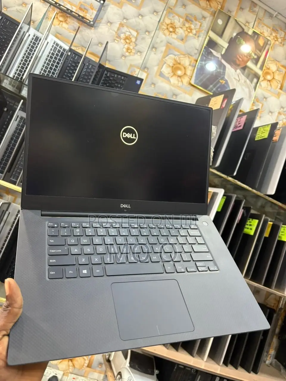 Laptop Dell XPS 15 (9550) 8GB Intel Core i5 SSD 256GB