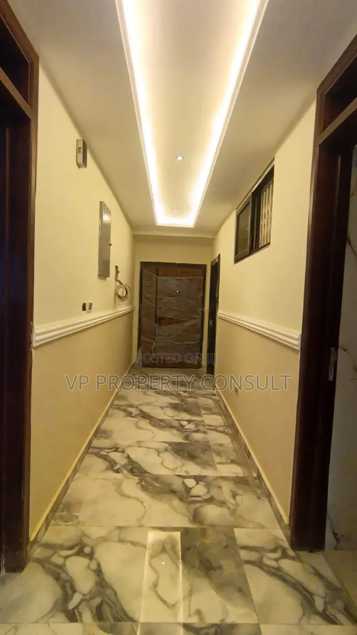 6bdrm House in Tseaddo for rent