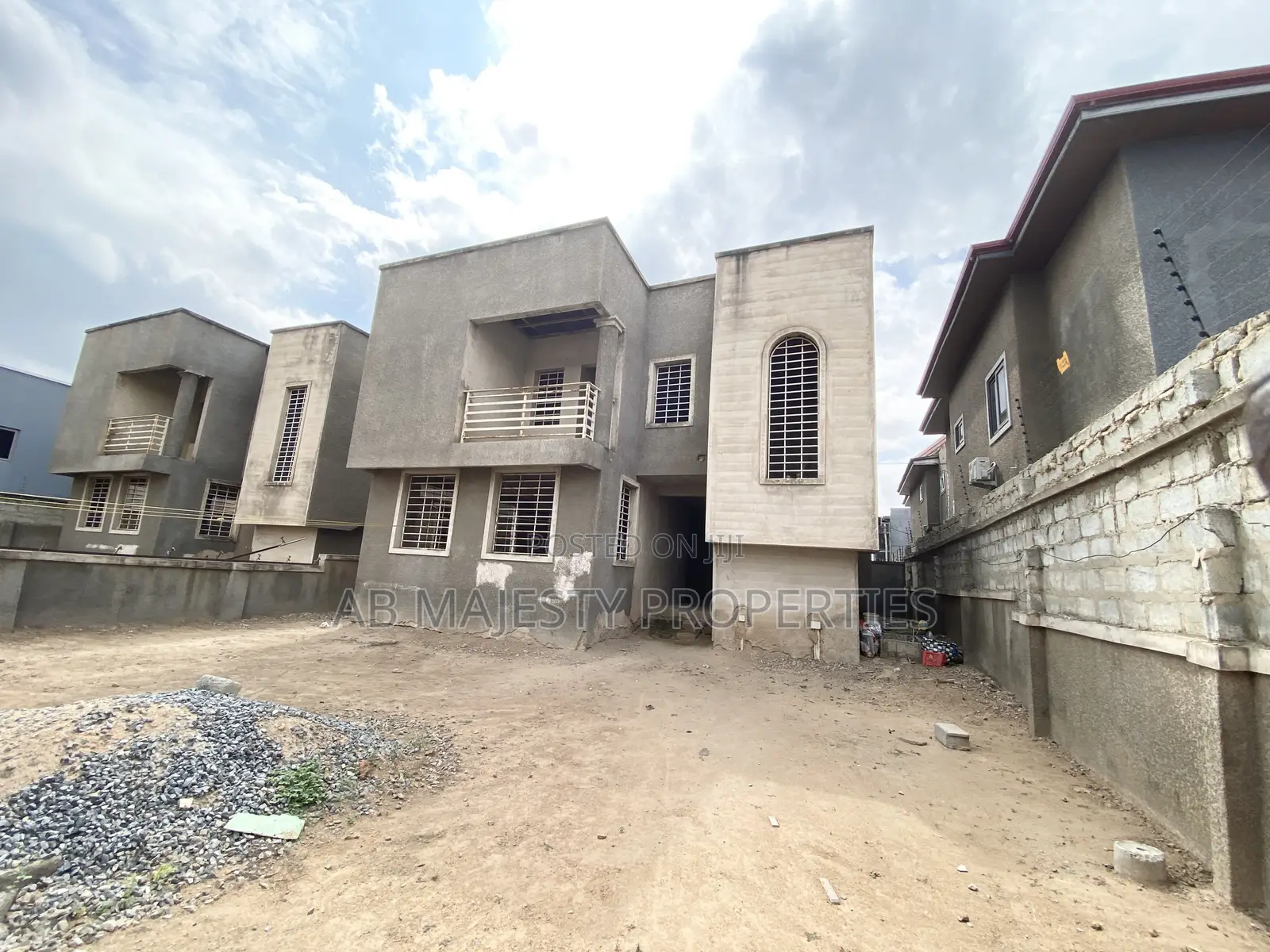 4bdrm House in Ab Majesty, Accra Metropolitan for sale