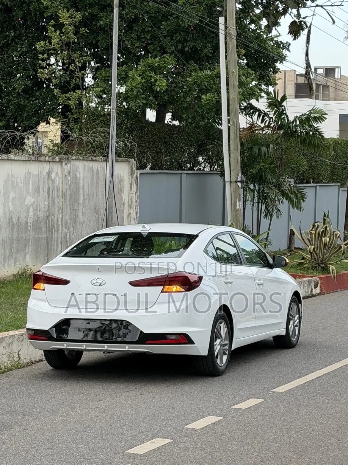 Hyundai Elantra SE 2020 White