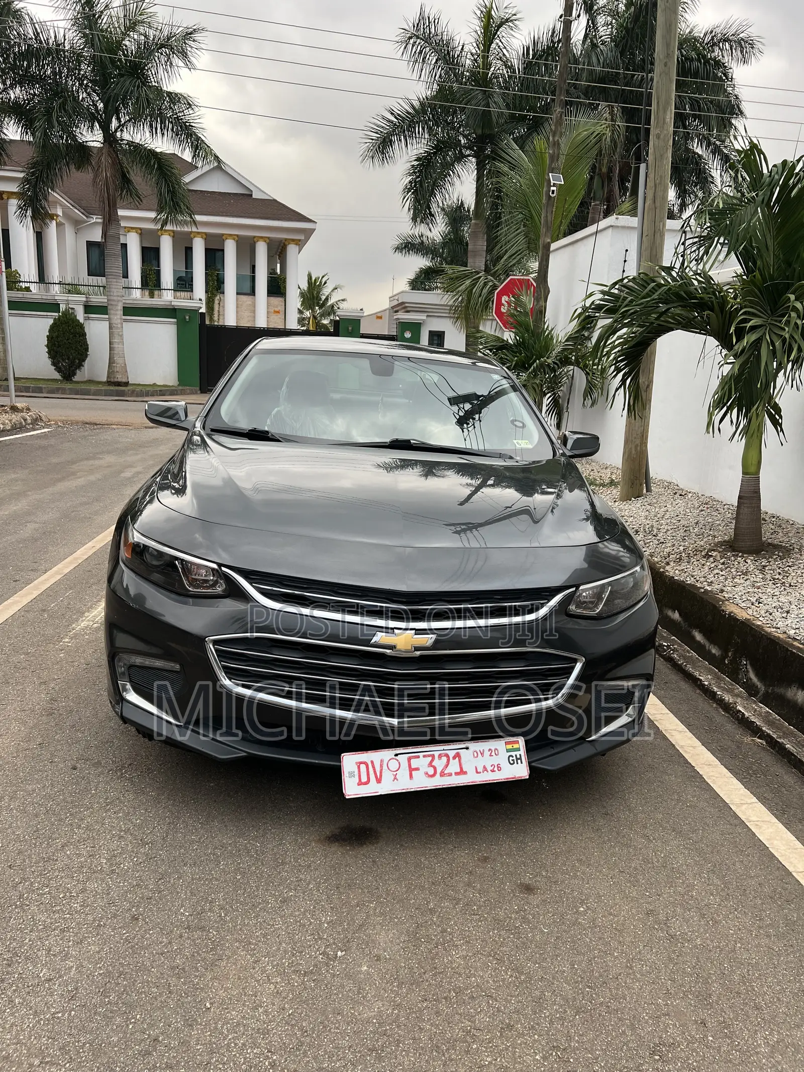 Chevrolet Malibu 2018 Gray