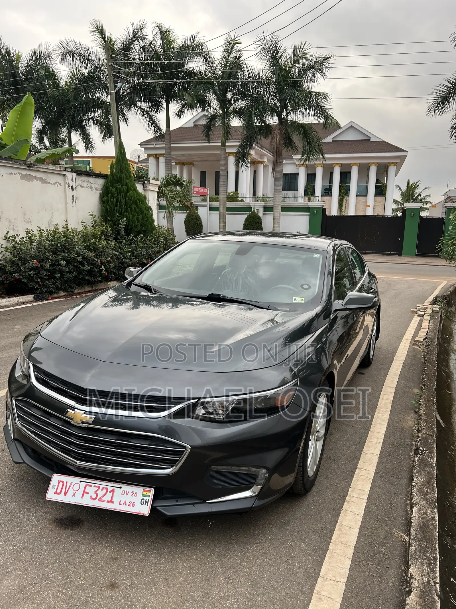 Chevrolet Malibu 2018 Gray