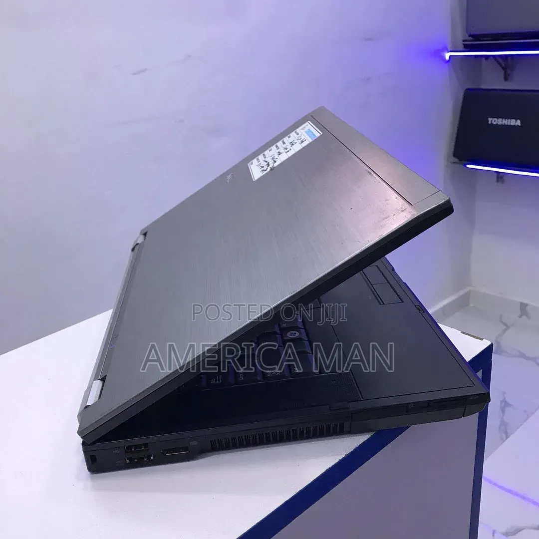 Laptop Dell Latitude E6510 4GB Intel Core i5 HDD 320GB