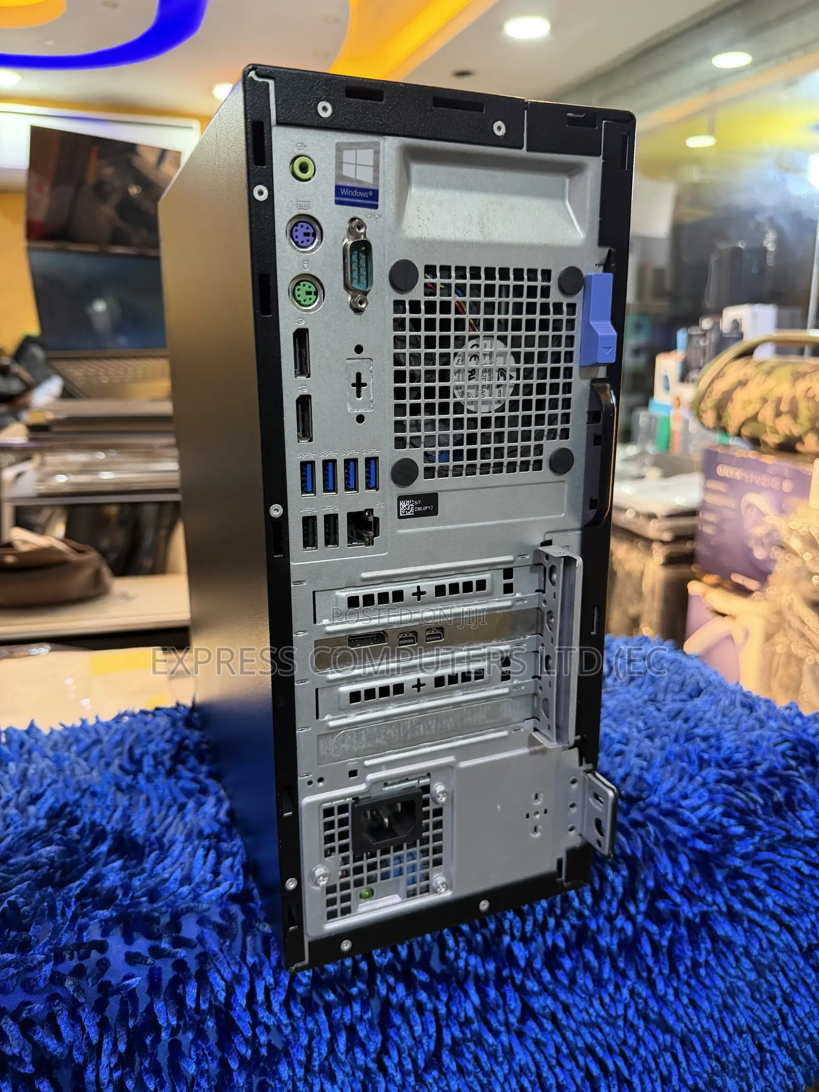 Desktop Computer Dell OptiPlex 7060 20GB Intel Core i7 SSD 1T