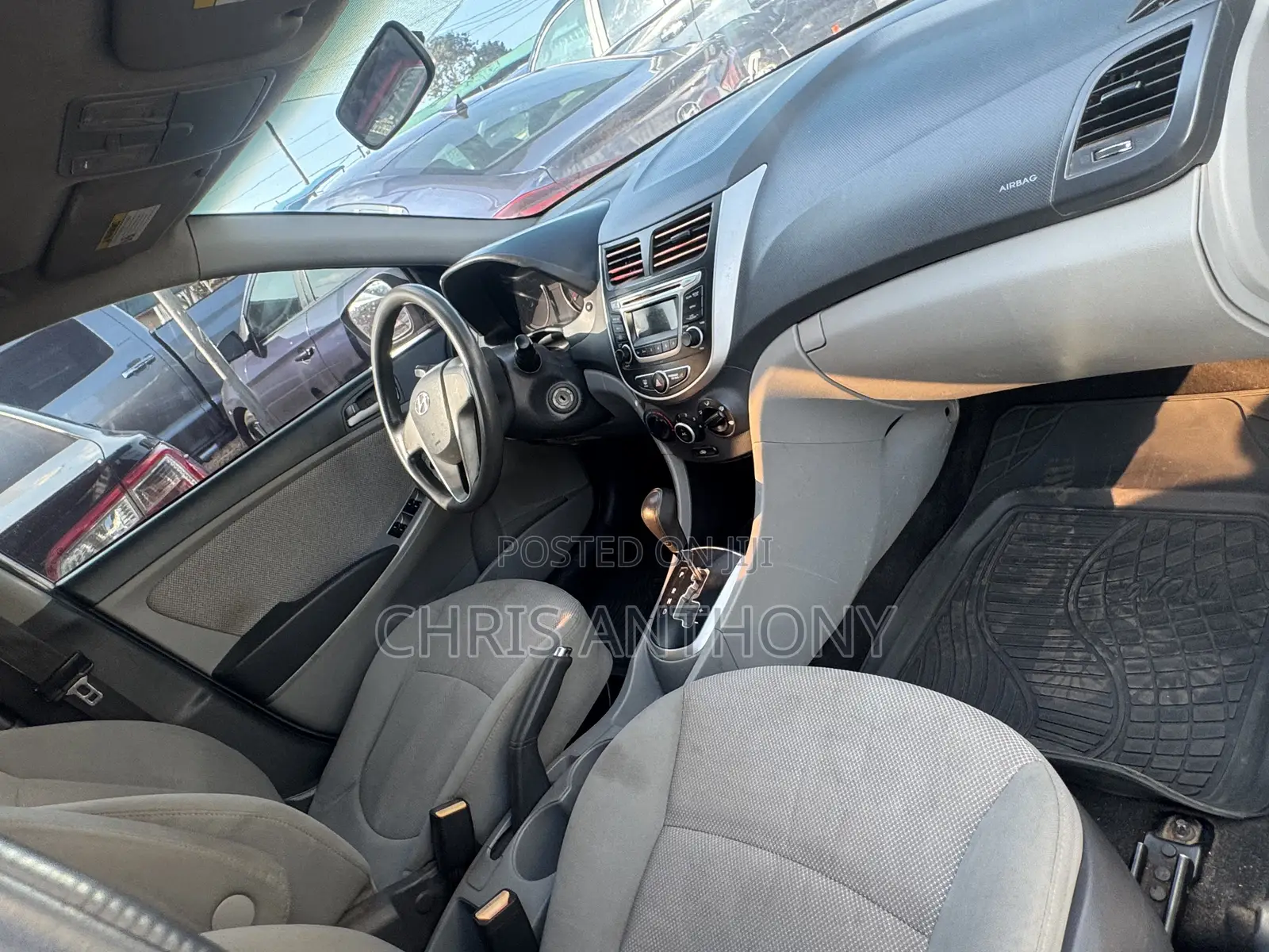 Hyundai Accent 2014