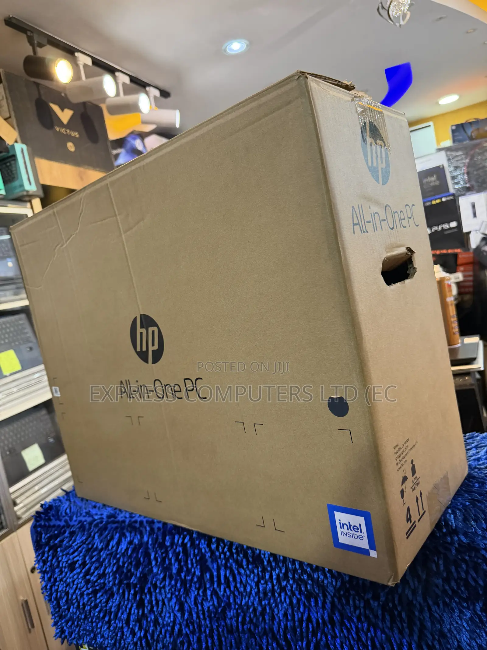 New HP 200 G4 22 All-in-One 8GB Intel Core i3 SSD 256GB