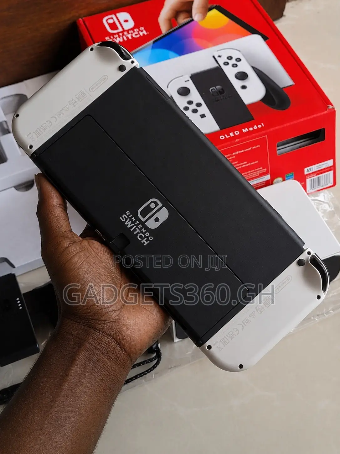 Nintendo Switch Oled (64gb SSD + 4gb Ram)