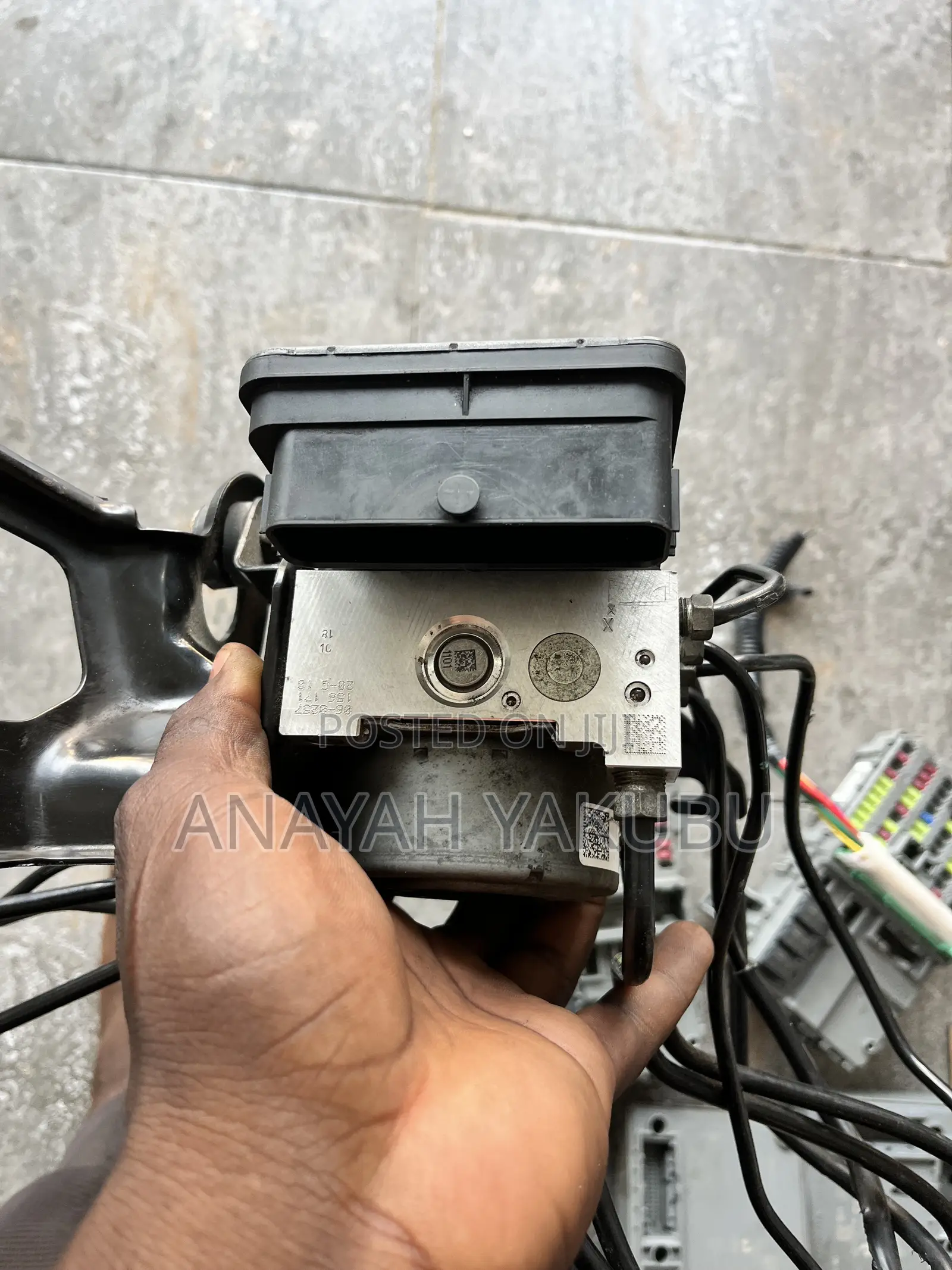 2018-21 Honda Accord ABS Module (VA)