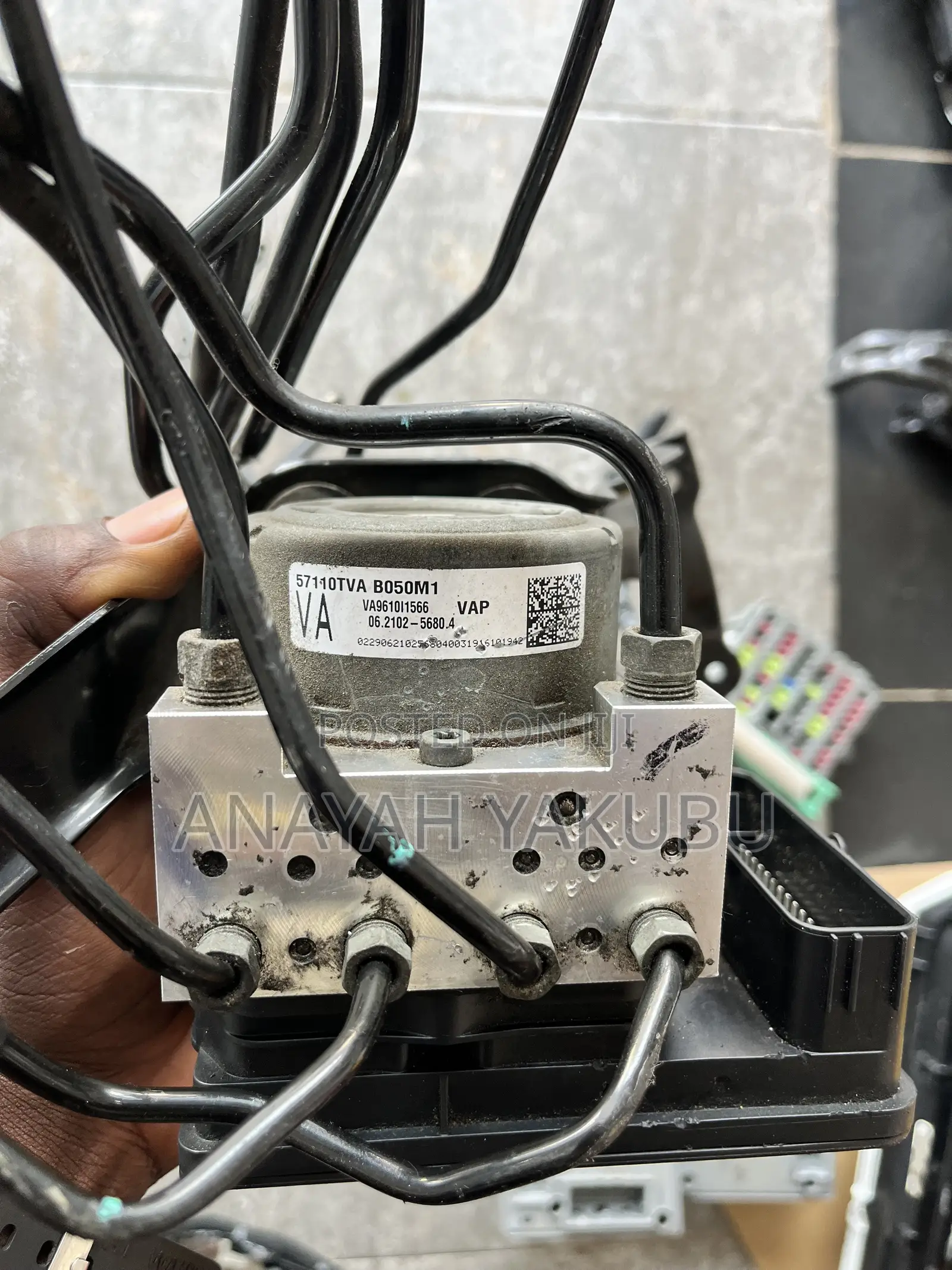 2018-21 Honda Accord ABS Module (VA)