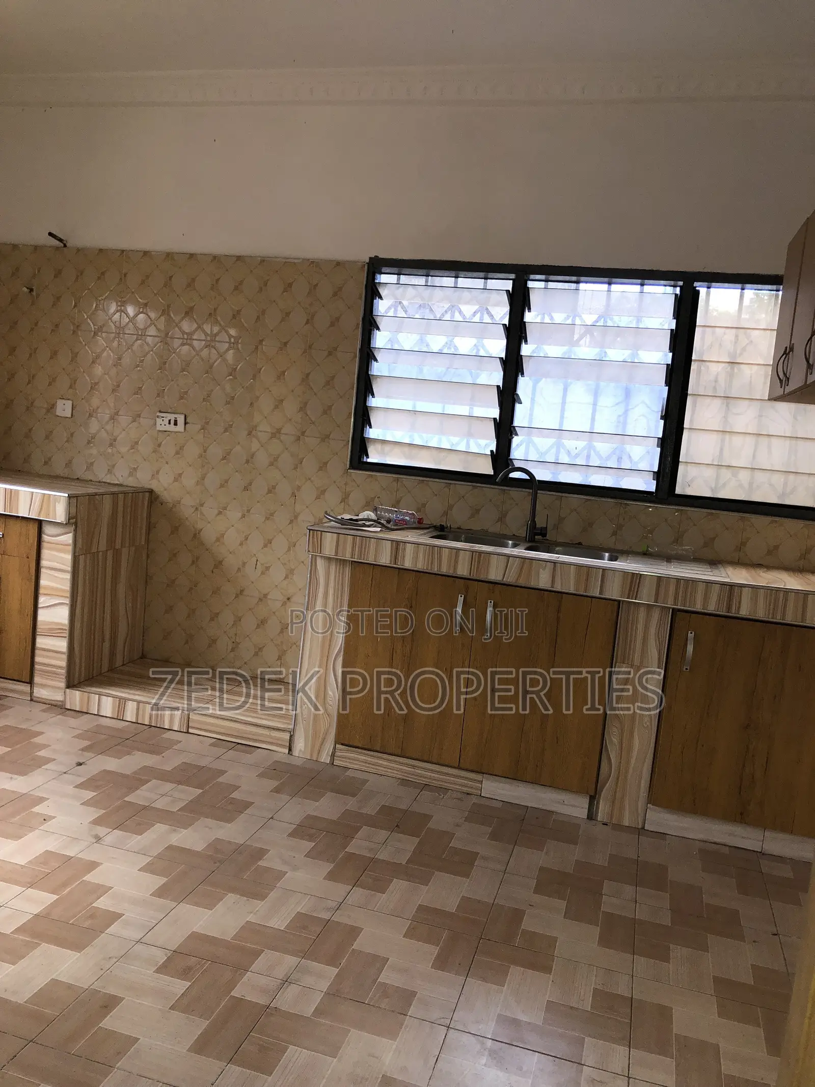 2bdrm Apartment in Ofankor-John Teye for rent