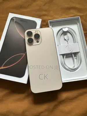 Apple iPhone 16 Pro Max 256 GB Gold