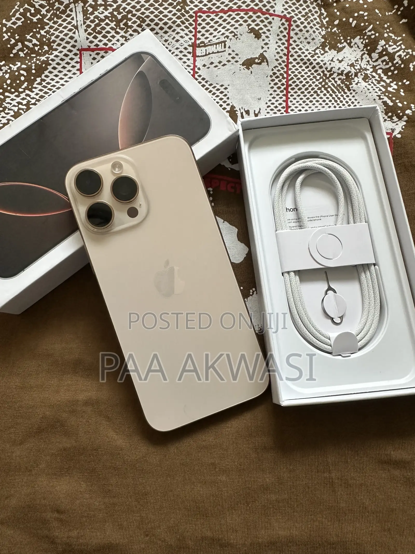 New Apple iPhone 16 Pro Max 512 GB Gold